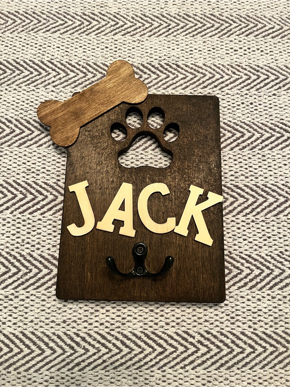 Custom leash holder